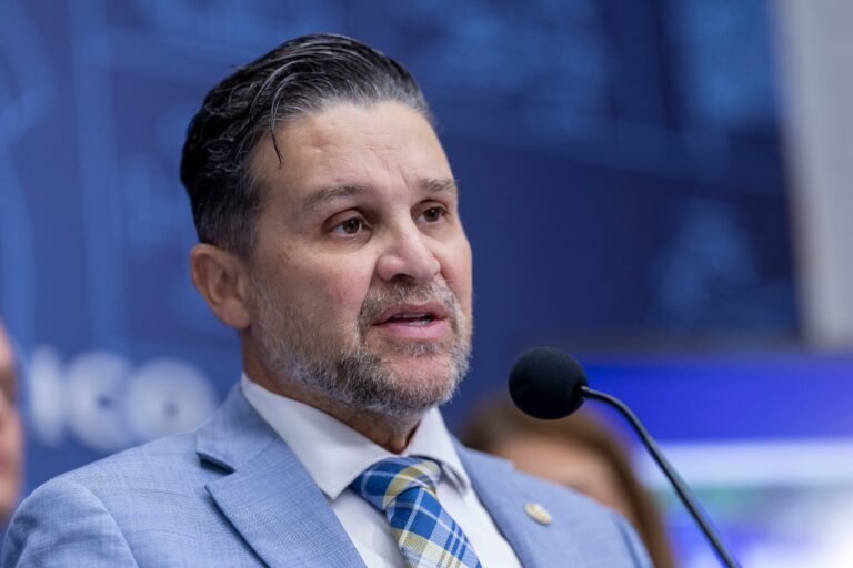 La agencia que dirige Waldemar Quiles Pérez evalúa aumentar las tarifas de entrada en, al menos, dos áreas recreativas estatales