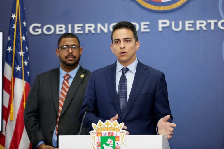 El secretario de Hacienda, Ángel Pantoja Rodríguez, destacó que este mismo martes habrá una segunda ronda de pagos a miles de contribuyentes elegibles
