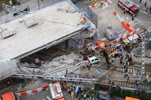 Trágico derrumbe de un paso elevado en demolición en Seúl, Corea del Sur, deja tres muertos y tres heridos