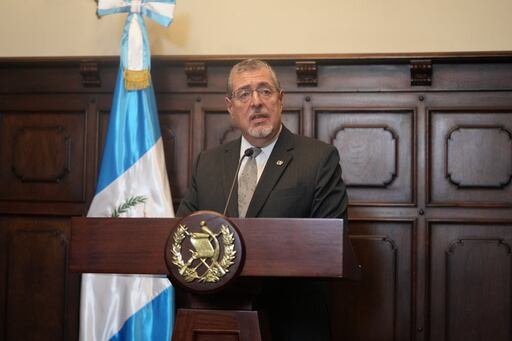 El presidente Bernardo Arévalo desmiente acuerdo para operaciones antidrogas conjuntas en su país