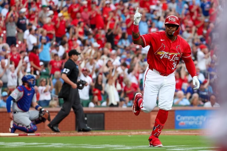 El pelotero carolinense fue ascendido el viernes por St. Louis para su primer juego en MLB en dos años