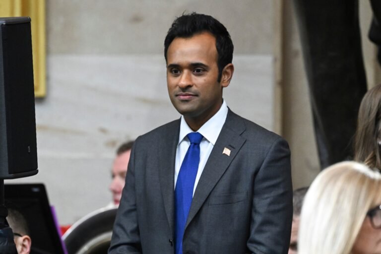 Ramaswamy es respaldado por Donald Trump y se enfrentará a la incumbente demócrata Amy Acton