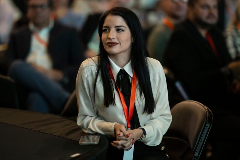 Karla Mercado Rivera describió como “peligroso” el mensaje del secretario de la Gobernación, quien le acusó de “entorpecer” las gestiones de la empresa Deloitte