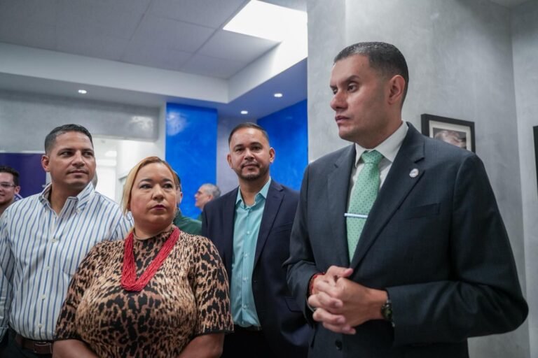 En la solicitud a la Junta Fiscal, la entidad insistió en la necesidad de más recursos en el nuevo presupuesto, ante el envejecimiento de la población y la carga que tienen los oficiales de los ayuntamientos