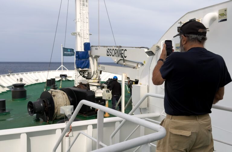 Todos los pasajeros deberán salir del archipiélago el domingo