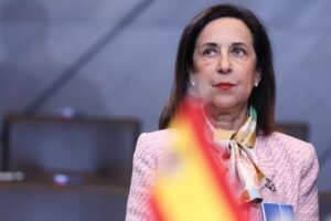 La ministra de Defensa española, Margarita Robles, le envió un mensaje al presidente de Estados Unidos