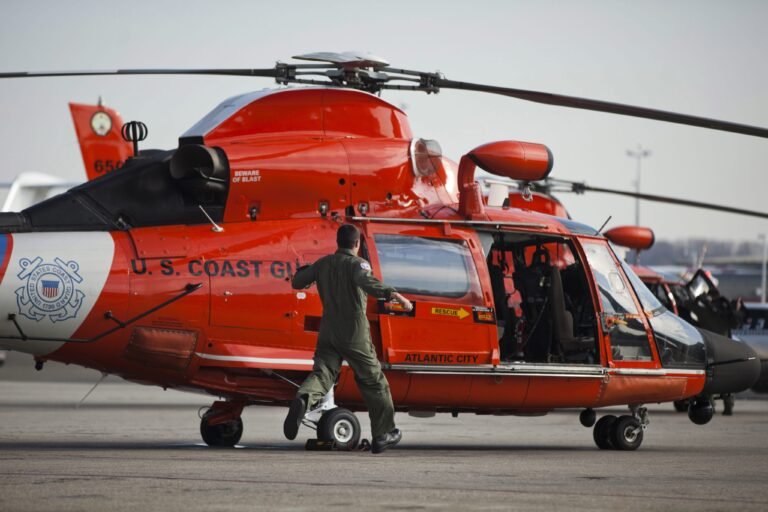 La aeronave se estrelló a unas 50 millas al este del Aeropuerto Regional de Vero Beach, en Florida