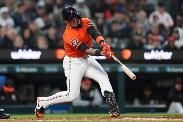 Mientras, Francisco Lindor se someterá a estudios de seguimiento para evaluar la recuperación de la distensión en la pantorrilla izquierda