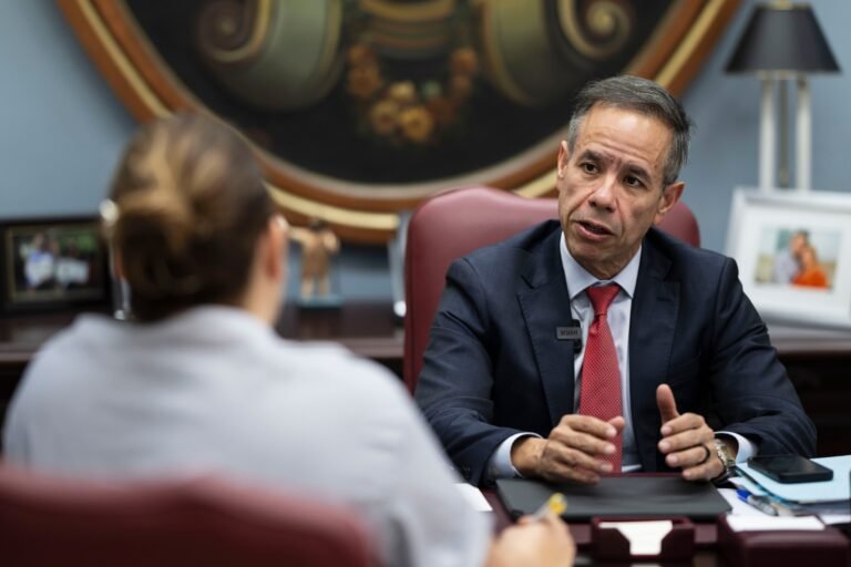 El alcalde Miguel Romero aseguró que la medida busca fortalecer la sana convivencia ciudadana en la ciudad capital