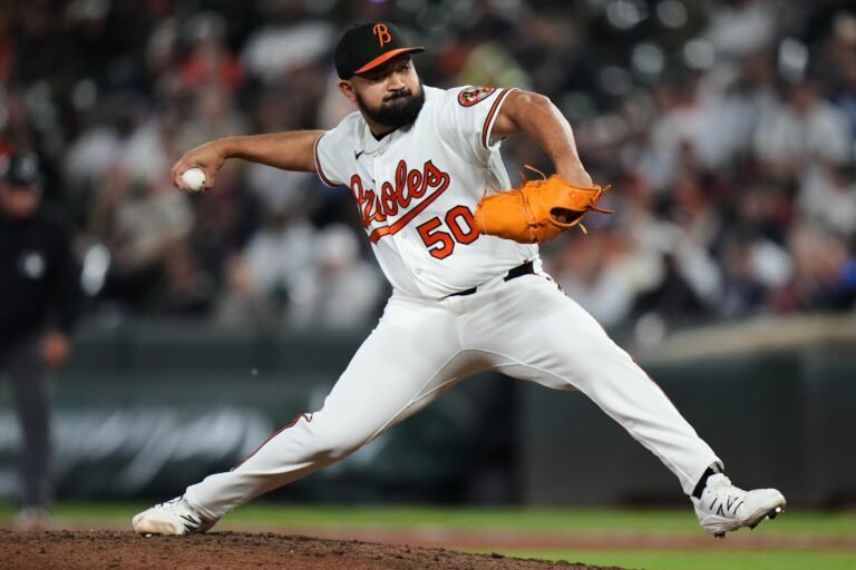 La opsoción apenas le batea para .018 al conceder un hit en 19 entradas con Baltimore