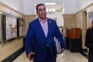 Josué Colón reveló que la Autoridad para las Alianzas Público Privadas se apresta a evaluar las ofertas para modernizar la flota de producción de energía