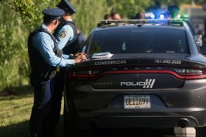 La víctima fue llevada por paramédicos a una sala de emergencia, pero se desconoce su estado