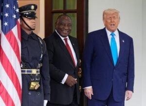 La administración de Donald Trump informó al Congreso sobre la necesidad de más fondos para admitir hasta 17,500 sudafricanos, alegando discriminación y persecución percibidas