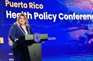 Por su parte, el comisionado residente en Washington dijo que el Departamento de Salud recopila los datos del funcionamiento del programa para presentarlos en el Congreso