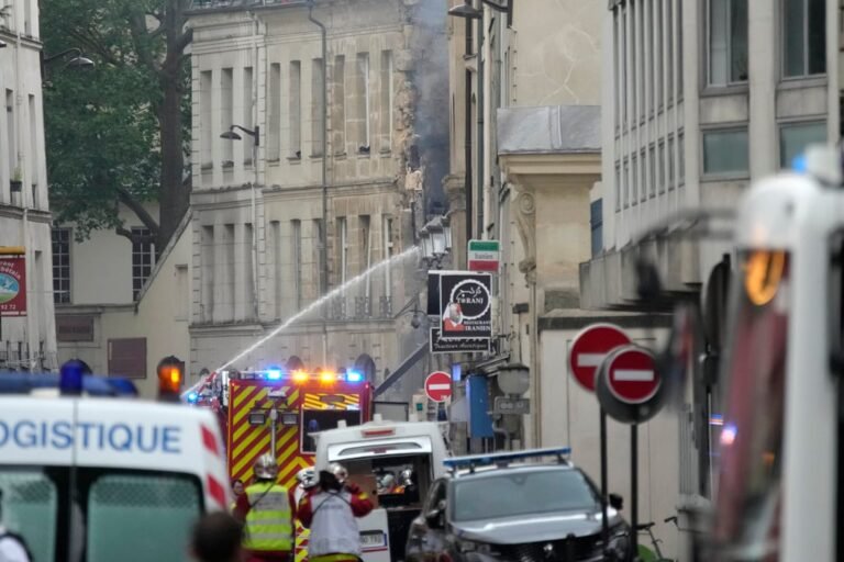 incendio en Saint Denis