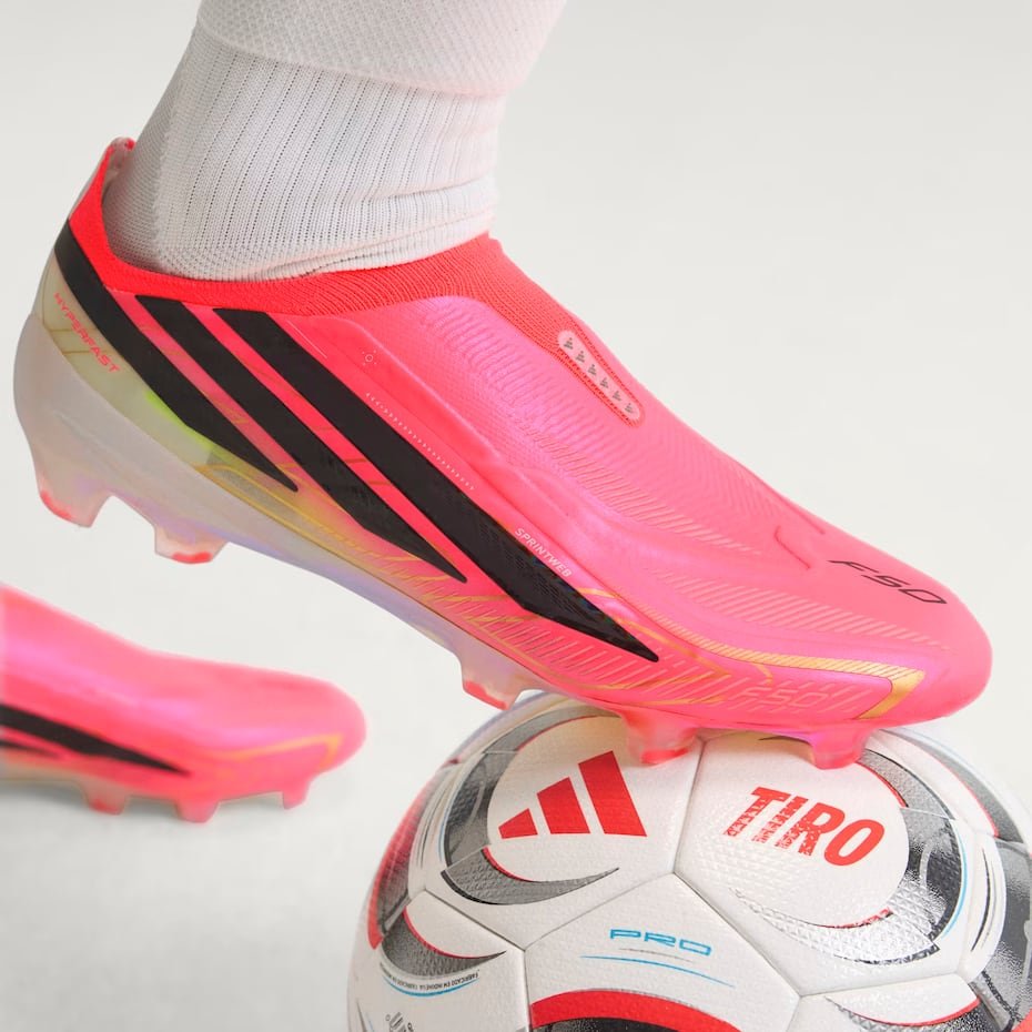 Las Adidas F50 Hyperfast Elite Laceless Firm Ground Soccer Cleats, una de las más usadas por los jugadores del mundial.