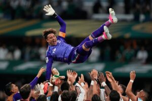Memo Ochoa Mundial