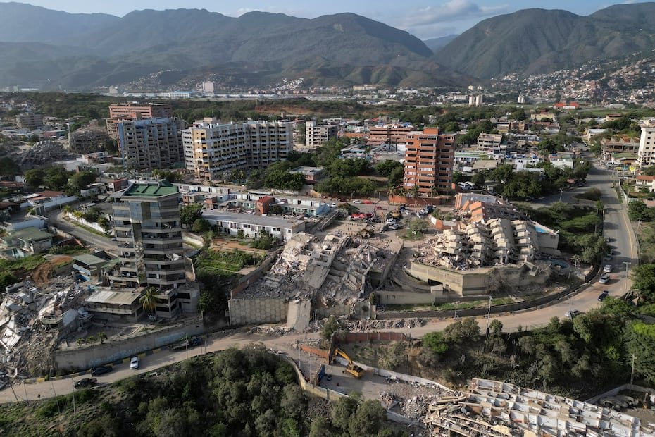 Tras el terremoto, decenas de edificios colapsaron.
