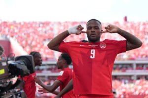 Canadá empate Mundial