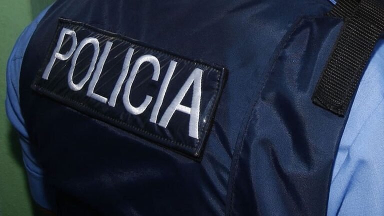 Dos individuos asaltaron a un hombre en su casa tras llamarlo por su nombre en Ponce.