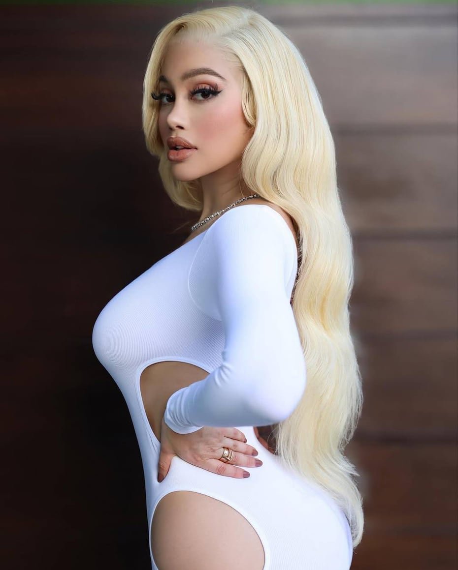 Jailyne Ojeda: Creadora de contenido mexicana.