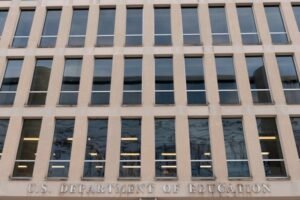 préstamos federales estudiantes enfermería