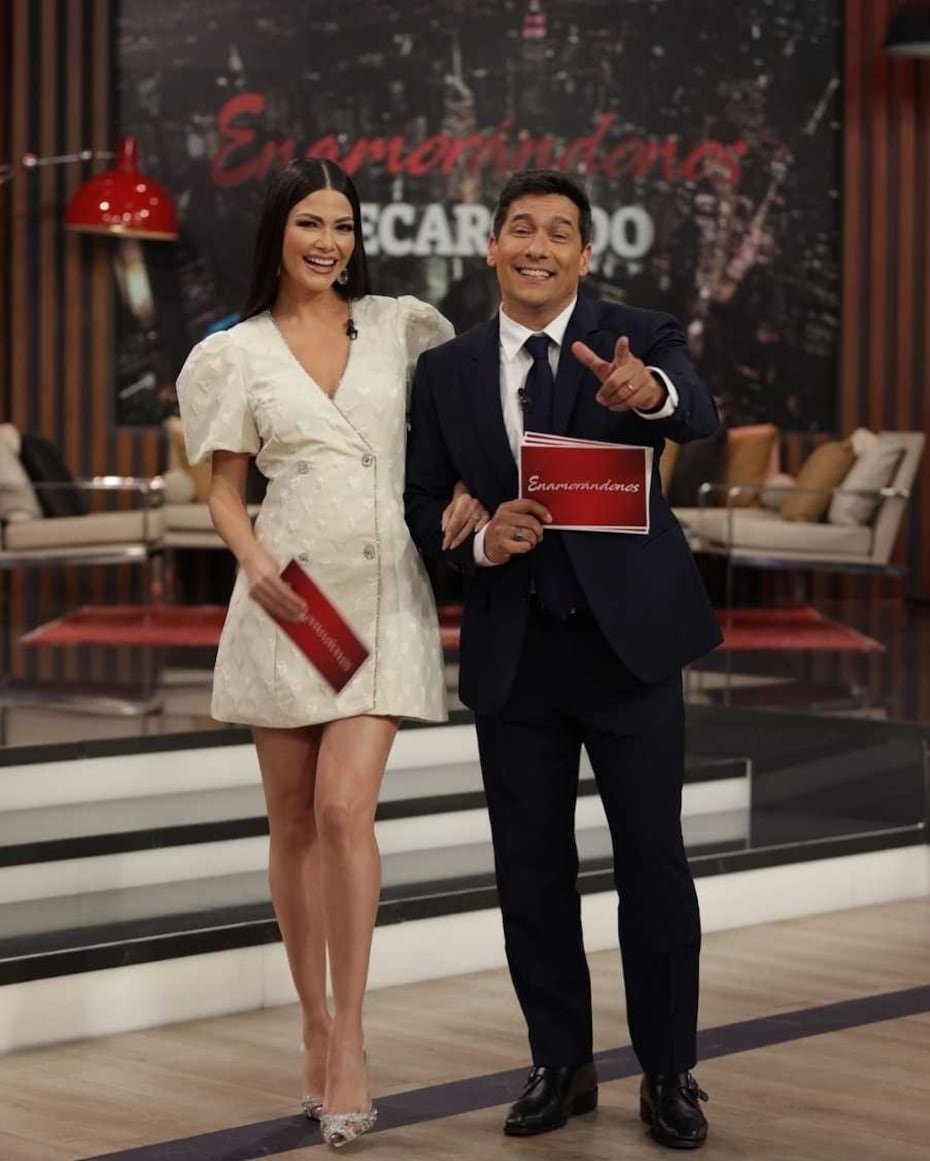 En 2019, Ana Patricia Gámez se despidió de “Despierta América” para otra oportunidad laboral, ser conductora junto a Rafael Araneda del programa de cita “Enamorándonos”.