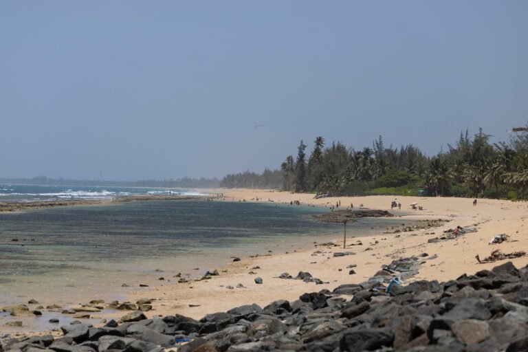 Puerto Rico enfrenta un fin de semana caluroso con índices de calor extremos y polvo del Sahara.