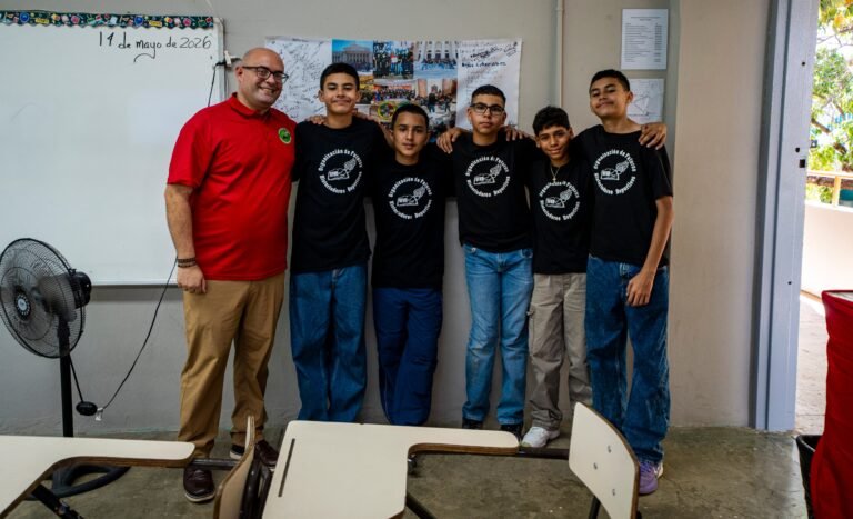 La iniciativa educativa del maestro Edgardo Alvarado Grau ha transformado la enseñanza de Historia.