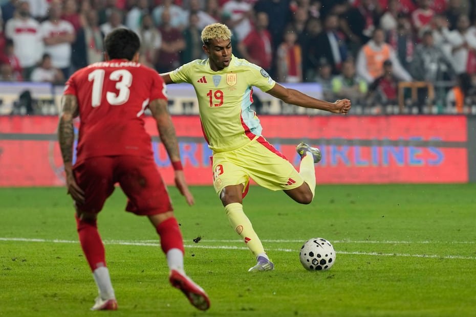 Lamine Yamal fue figura por España en el Campeonato Europeo de 2024. Se considera posible sucesor de Messi como máxima figura del fútbol.