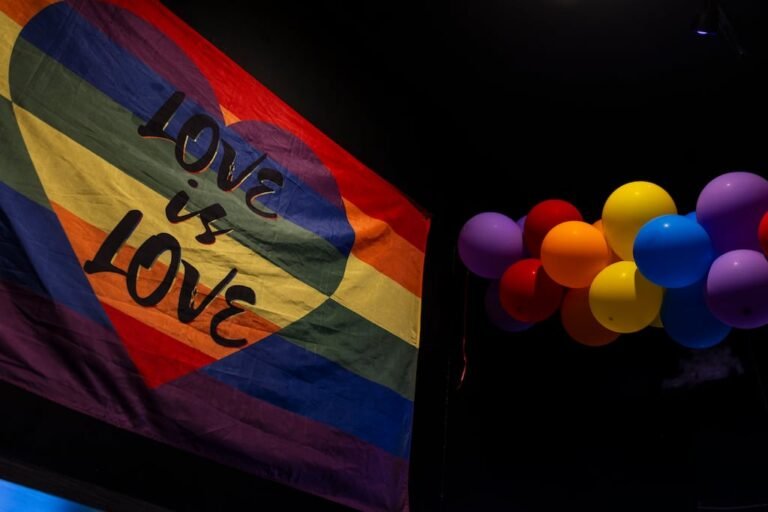 comunidad LGBTQ+ adultos mayores