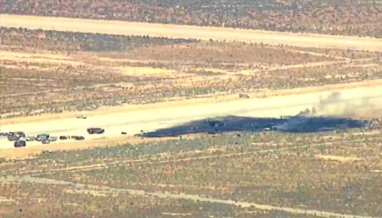 B-52 se estrella