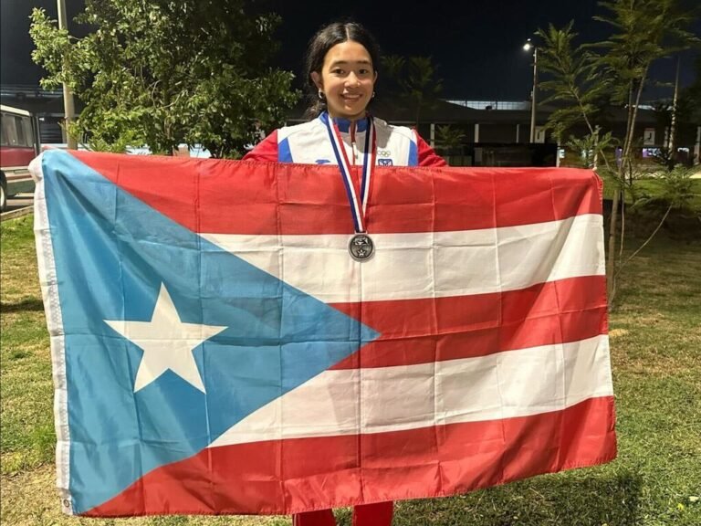 Gabriela Hwang
