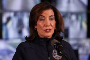 Nueva York demanda Trump