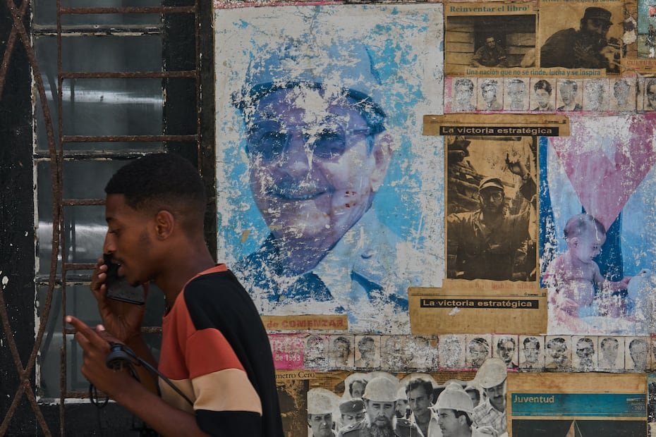 Raúl Castro, desde los primeros momentos de su gobierno provisional, comenzó a revisar las relaciones con naciones como México y Rusia; también se notó el fortalecimiento de los nexos con China.