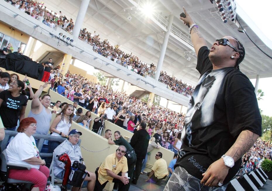 Festival "Viva la musica" en Seaworld", llevado a cabo el 4 de marzo de 2006, donde Don Omar se presentó.