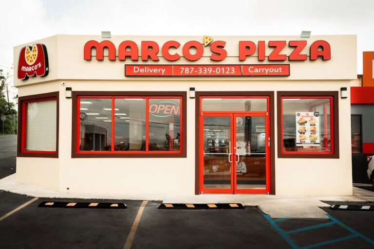 expansión de Marco's Pizza