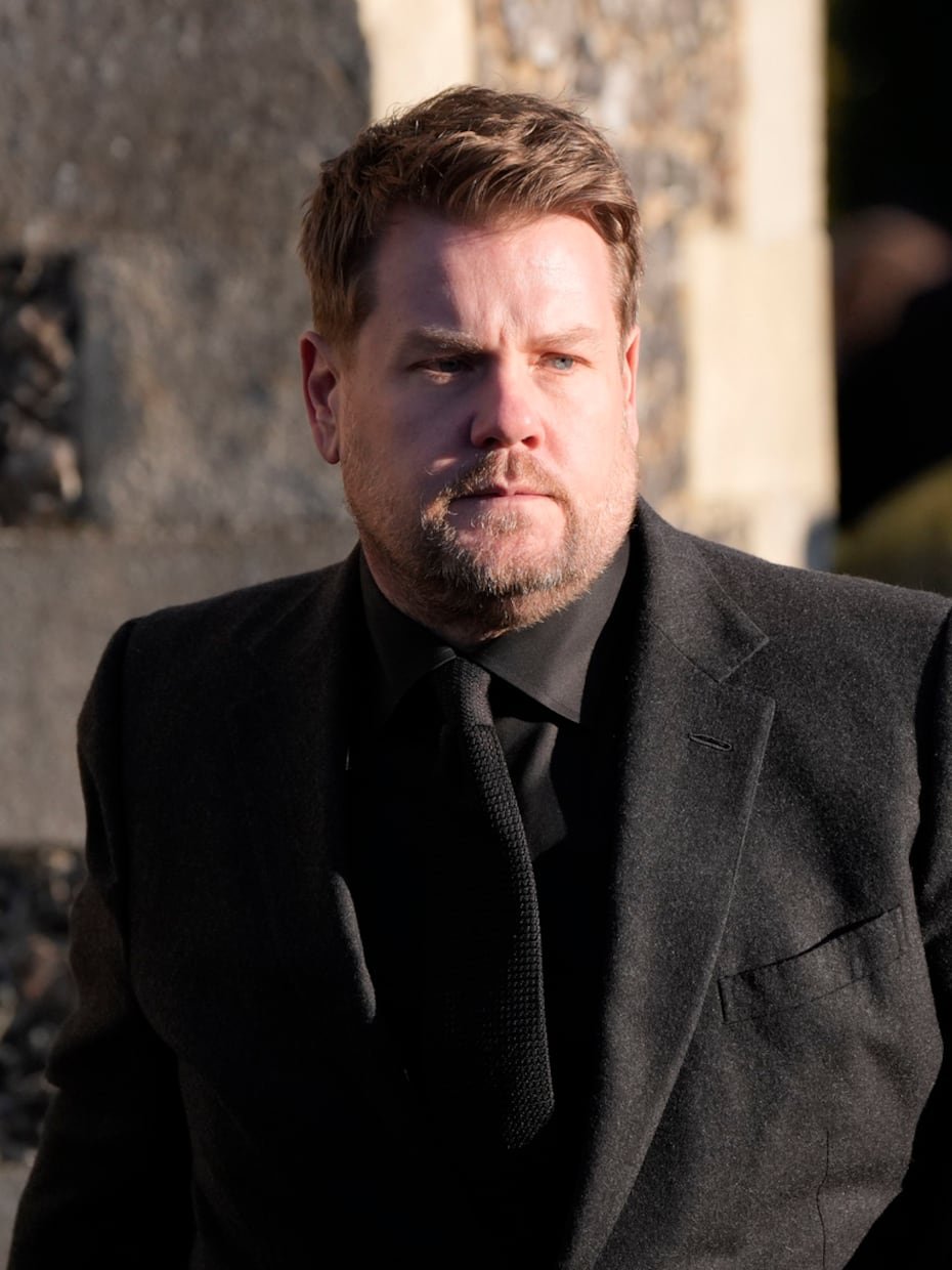 Otro de los asistentes lo fue el actor y presentador James Corden.(Andrew Matthews/PA via AP)