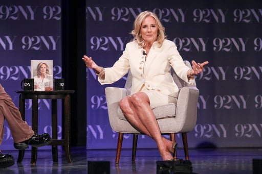 La ex primera dama también dijo que ya no guarda resentimiento por la presión demócrata que llevó a Joe Biden a retirar su candidatura