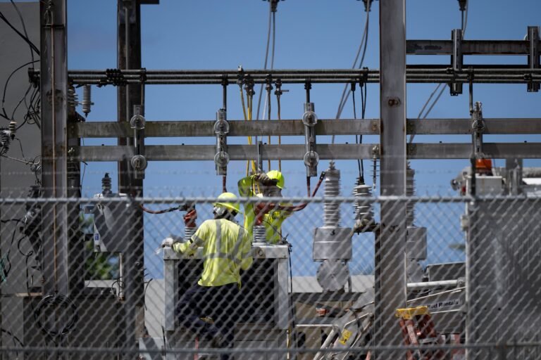 Los gravámenes, que bajo la Ley 215-2024 aplican a empresas como LUMA Energy y Genera PR, incrementarían los costos de proyectos de reconstrucción