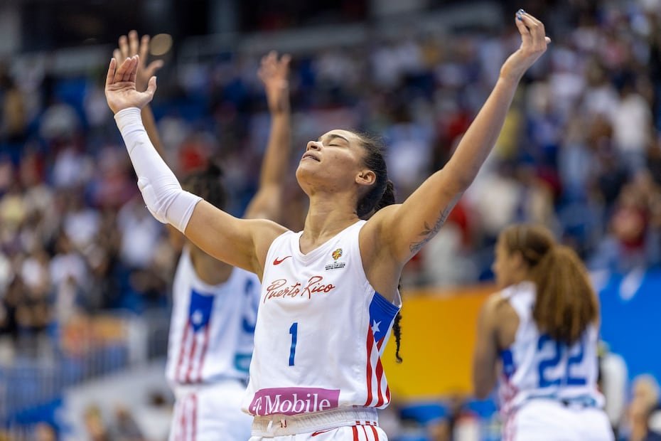 Tayra Meléndez festeja el boleto al Mundial.