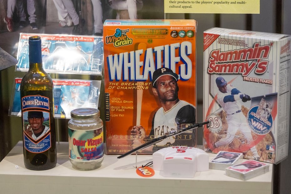 Caja de cereal con la imagen de Clemente.