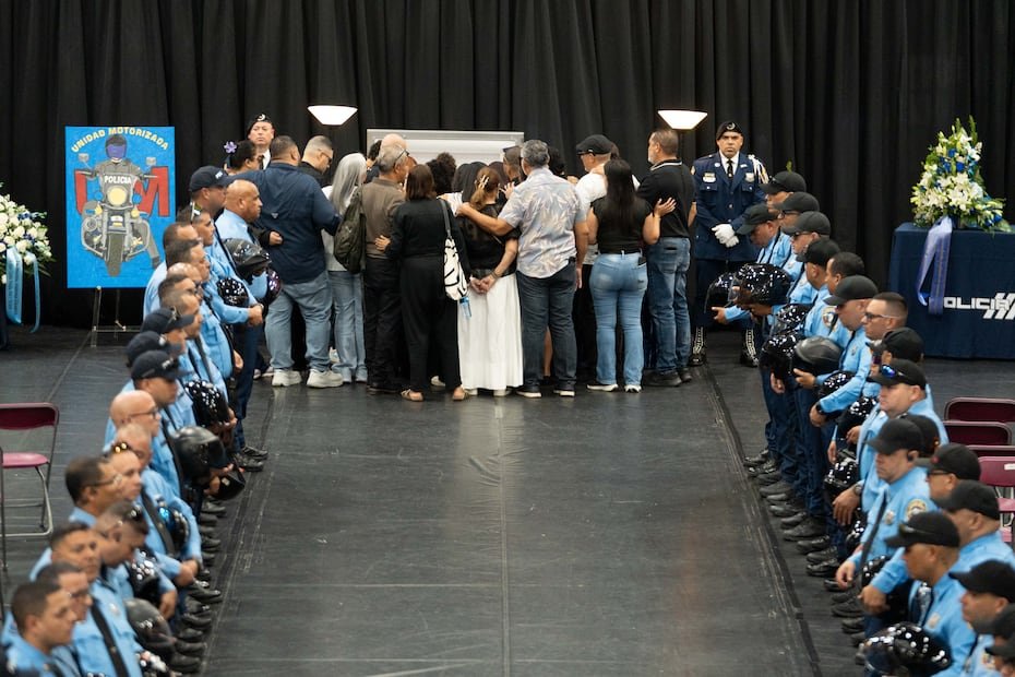 La ceremonia se llevó a cabo en el coliseo Rubén Zayas Montañez en Trujillo Alto.