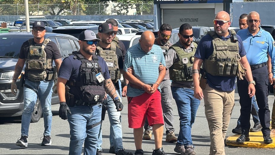El sujeto figura como "persona de interés" en el reciente asesinato de la enfermera Jennifer Marie Torres Castro.