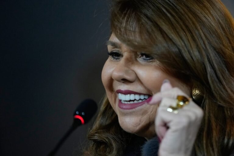 racismo senadora Mbappé