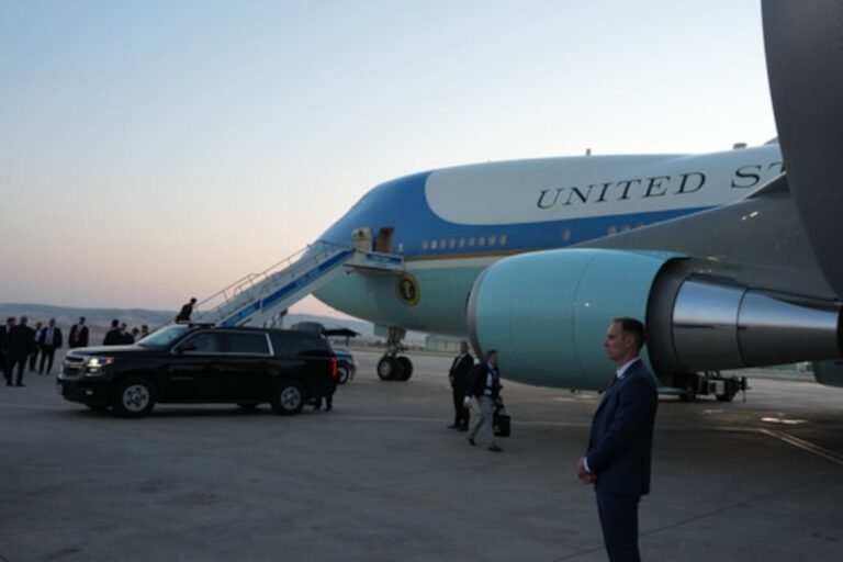 Air Force One Trump