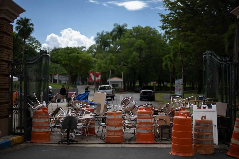 Con la ratificación de los acuerdos, pusieron fin de inmediato a la huelga indefinida que mantuvo esa unidad cerrada alrededor de tres semanas.