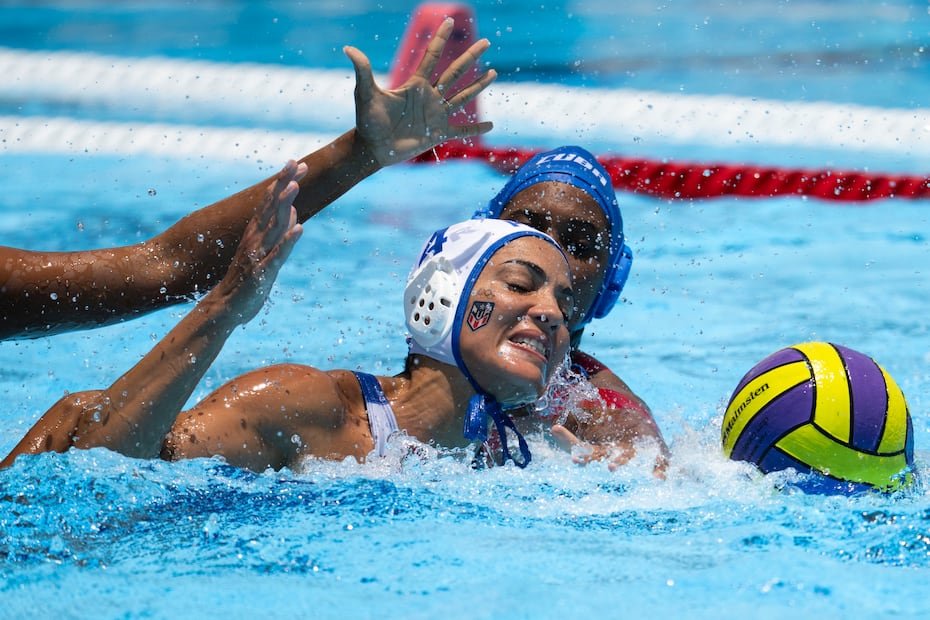 Amanda Ortiz en acción durante el juego por la medalla de bronce.