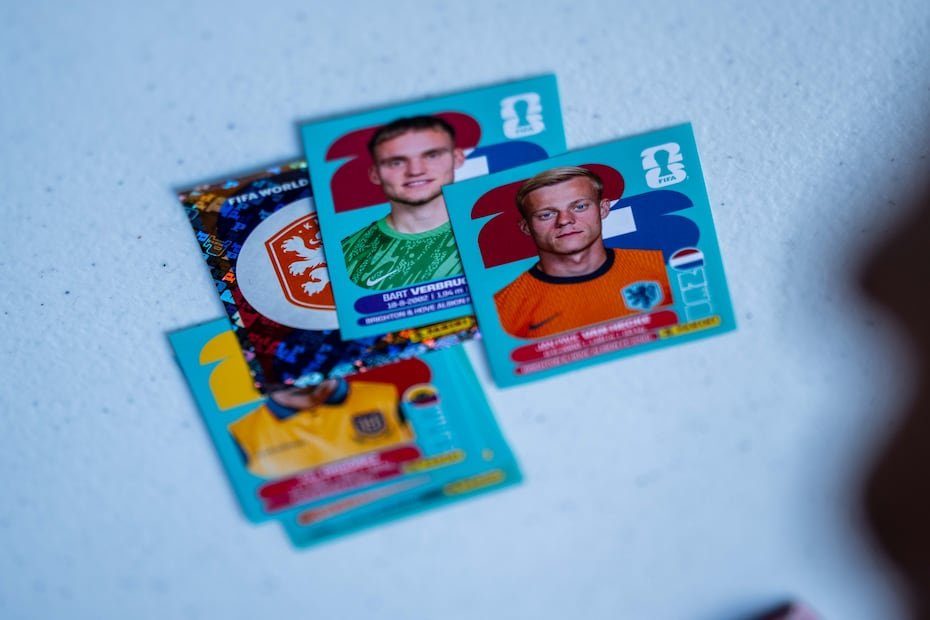 Los cromos azules suelen ser más difíciles de conseguir.