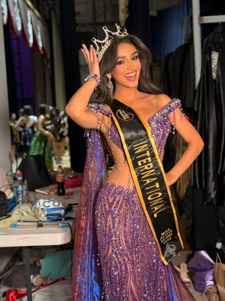 Miss Petite Globe Internacional